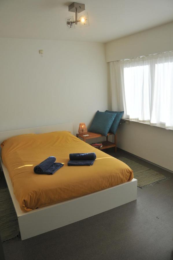 At Number 1 Bed & Breakfast Rumst ภายนอก รูปภาพ